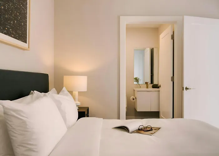 Sonder By Marriott Bonvoy Ovation Apartments Avenue Of The Arts