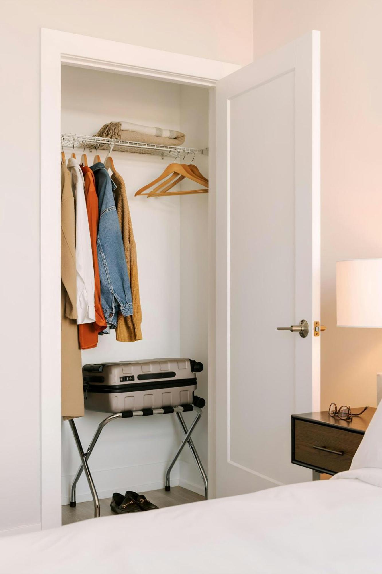 Aparthotel Sonder By Marriott Bonvoy Ovation Apartments Avenue Of The Arts