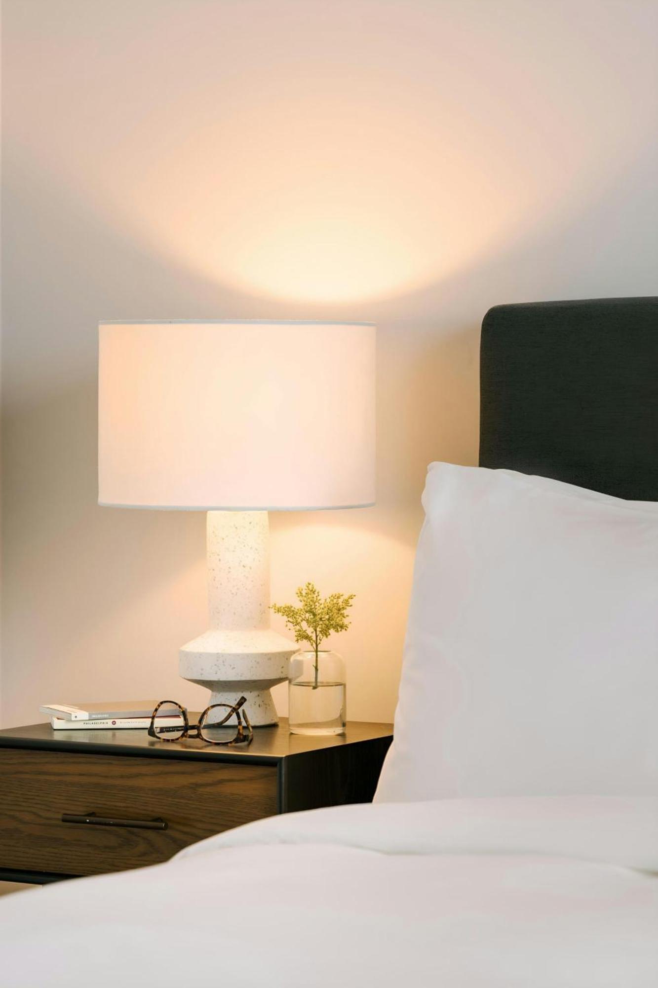 Sonder By Marriott Bonvoy Ovation Apartments Avenue Of The Arts Philadelphia